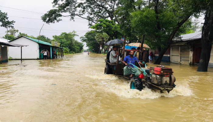 ফেনীর মুহুরী নদীর পানি ৭৬ সেন্টিমিটার বিপৎসীমার ওপরে ফেনীর মুহুরী নদীর পানি ৭৬ সেন্টিমিটার বিপৎসীমার ওপরে