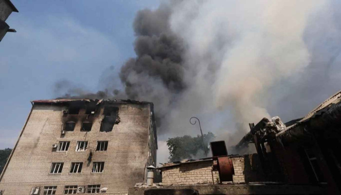 রাতভর ইউক্রেনে ড্রোন হামলা রাশিয়ার রাতভর ইউক্রেনে ড্রোন হামলা রাশিয়ার