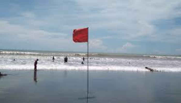 উত্তর বঙ্গোপসাগরে লঘুচাপ, ৩ নম্বর সতর্ক সংকেত জারি—সমুদ্র উত্তাল, ট্রলারগুলোকে উপকূলের কাছে সাবধানতার নির্দেশ উত্তর বঙ্গোপসাগরে লঘুচাপ, ৩ নম্বর সতর্ক সংকেত জারি—সমুদ্র উত্তাল, ট্রলারগুলোকে উপকূলের কাছে সাবধানতার নির্দেশ