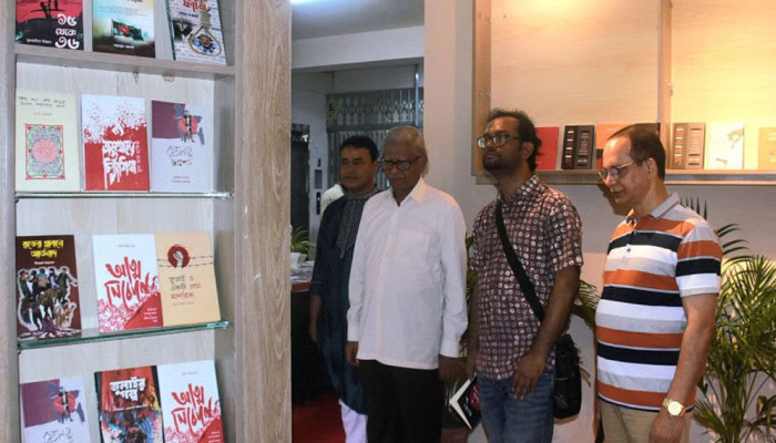 বাংলা একাডেমিতে জুলাই পুনর্জাগরণ উপলক্ষে চার দিনব্যাপী বই প্রদর্শনী শুরু