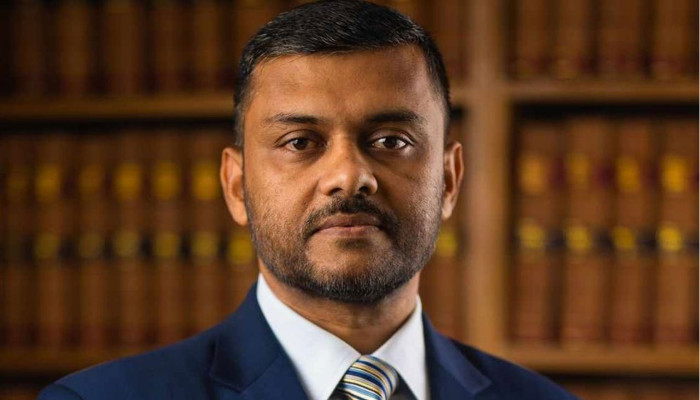 শেষ মুহূর্তের লড়াইয়ে ডাকসু নির্বাচন নিশ্চিত করলেন শিশির মনির!