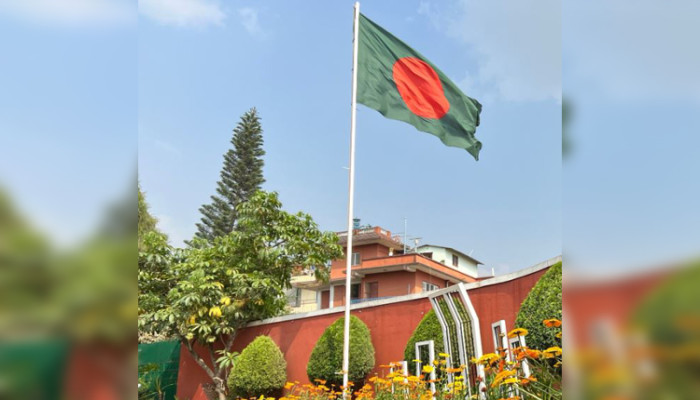 কাঠমান্ডুতে আটকে পড়া যাত্রীদের জন্য জরুরি যোগাযোগ নম্বর প্রকাশ করল বাংলাদেশ দূতাবাস