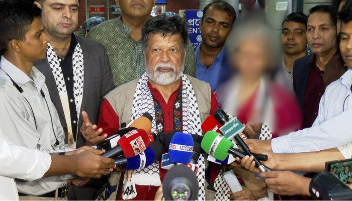 ইসরায়েল থেকে মুক্ত হয়ে দেশে শহিদুল আলম, ফিলিস্তিনের পক্ষে লড়াই চালানোর আহ্বান