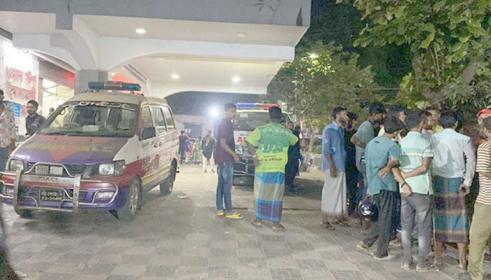 চট্টগ্রামে বিএনপির অভ্যন্তরীণ সংঘর্ষে ছাত্রদল কর্মী নিহত, আহত ৮ চট্টগ্রামে বিএনপির অভ্যন্তরীণ সংঘর্ষে ছাত্রদল কর্মী নিহত, আহত ৮