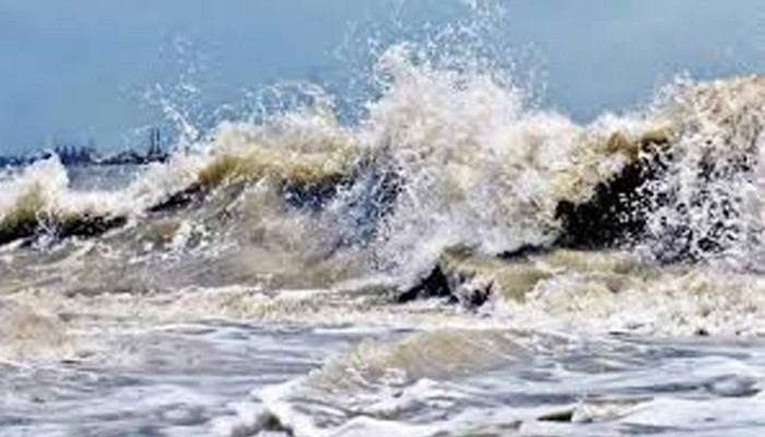 বঙ্গোপসাগরে লঘুচাপের সম্ভাবনা, উত্তর ও মধ্যাঞ্চলে ভারী বৃষ্টির পূর্বাভাস