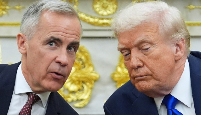 বিজ্ঞাপন বিতর্কে ট্রাম্পের কাছে কানাডার প্রধানমন্ত্রীর দুঃখপ্রকাশ