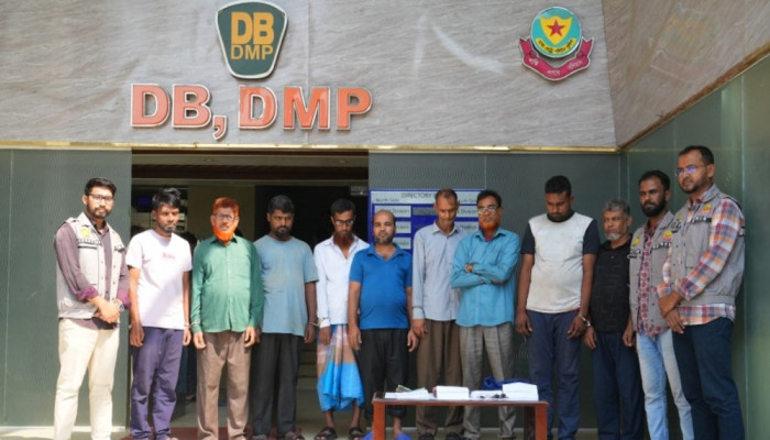 ঢাকা–মুন্সীগঞ্জে ডিবির অভিযানে ‘অজ্ঞান পার্টি’ চক্রের ৯ সদস্য গ্রেফতার