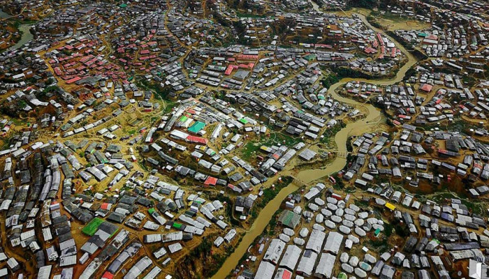 রোহিঙ্গা ক্যাম্পে রাতভর গোলাগুলি, আতঙ্ক ছড়িয়ে পড়ে স্থানীয় কমিউনিটিতেও