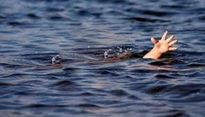 নবাবগঞ্জে পানিতে ডুবে শিশুর মৃত্যু