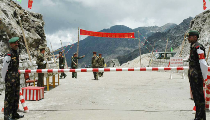 লাদাখে সীমান্তের কাছে ভারতের নতুন বিমানঘাঁটি চালু, চীনের সঙ্গে টানাপোড়েনের মধ্যেই শক্তি বাড়াল দিল্লি
