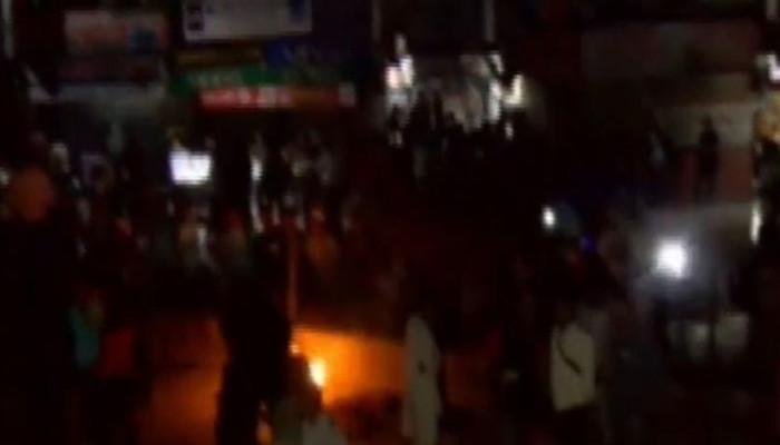 বরিশালে হাফ ভাড়া নিয়ে শিক্ষার্থী–শ্রমিক সংঘর্ষ, আহত অন্তত ২০