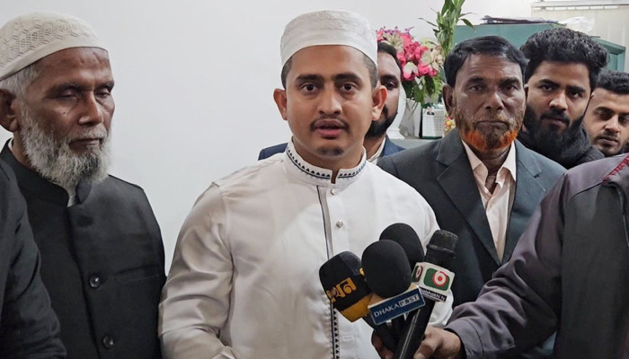 ভারতের মন্তব্য অপ্রাসঙ্গিক যতদিন শেখ হাসিনা ফেরত না আসে: সারজিস আলম