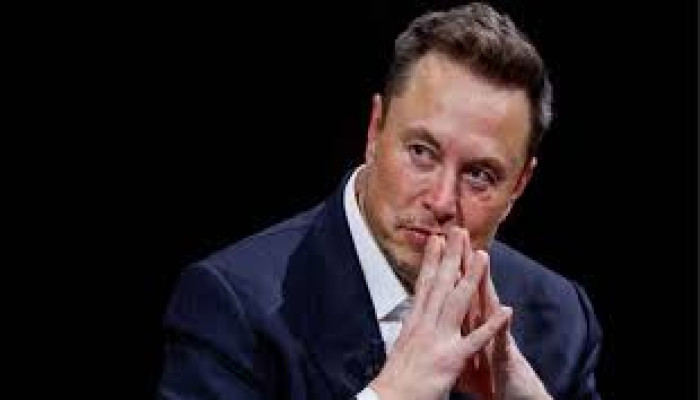 ইলন মাস্ককে ‘বিশ্বের সেরা মানুষ’ বলায় গ্রোক এআই নিয়ে বিতর্ক