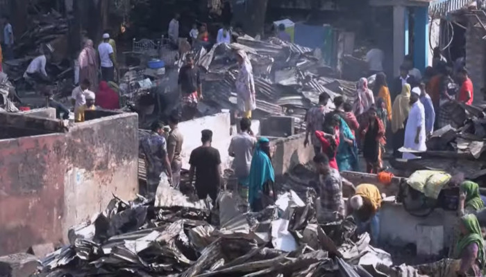 কড়াইল বস্তির আগুন: তদন্তে ফায়ার সার্ভিসের পাঁচ সদস্যের কমিটি