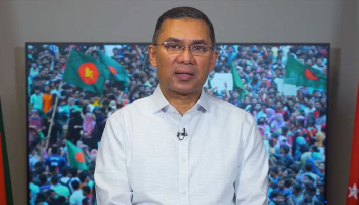 খালেদা জিয়ার অবস্থা সংকটাপন্ন: মায়ের পাশে থাকার আকাঙ্ক্ষা জানালেন তারেক রহমান