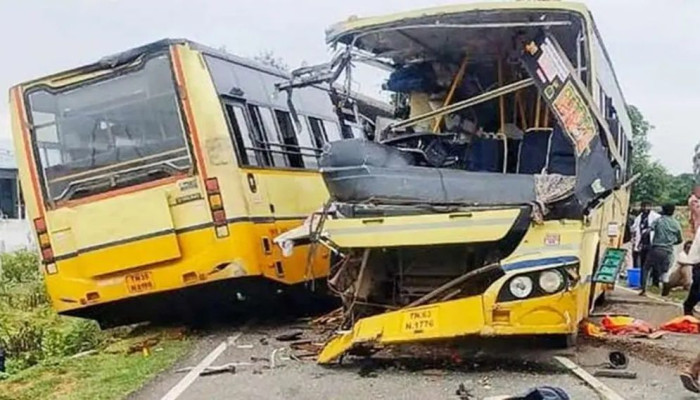 তামিলনাড়ুতে দুই বাসের মুখোমুখি সংঘর্ষে ১১ জন নিহত, আহত অন্তত ৬০