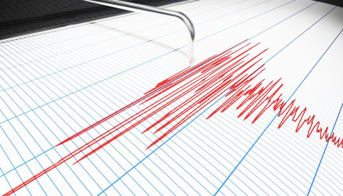 জাপানের পূর্ব উপকূলে শক্তিশালী ৭.৬ মাত্রার ভূমিকম্প, সুনামি সতর্কতা জারি