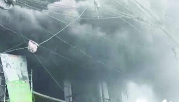 কেরানীগঞ্জে ১০ তলা ভবনে ভয়াবহ আগুন, ১১ ঘণ্টা পর নিয়ন্ত্রণে