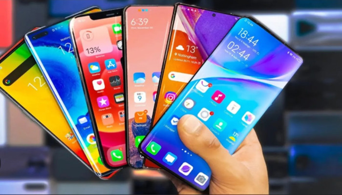 মোবাইল ফোনের ক্ষতিকর প্রভাব: প্রয়োজন সচেতনতা