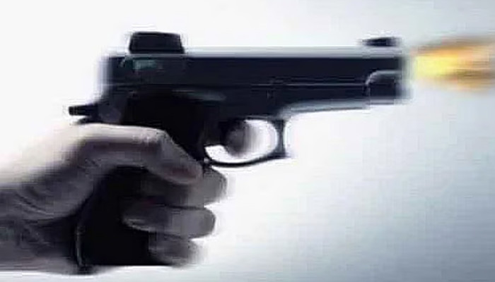 মহাখালীতে নির্মাণাধীন ভবনে সন্ত্রাসীদের হামলা, চাঁদা না পেয়ে ম্যানেজারকে গুলি