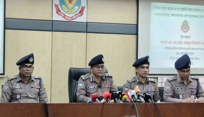 প্রথম আলো–ডেইলি স্টার কার্যালয়ে হামলা: ১৭ জন গ্রেফতার, সিসিটিভিতে শনাক্ত ৩১