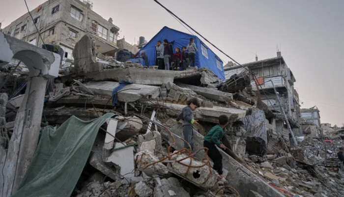 যুদ্ধবিরতি উপেক্ষা করে গাজাজুড়ে ইসরাইলি হামলা, হতাহত বাড়ছে