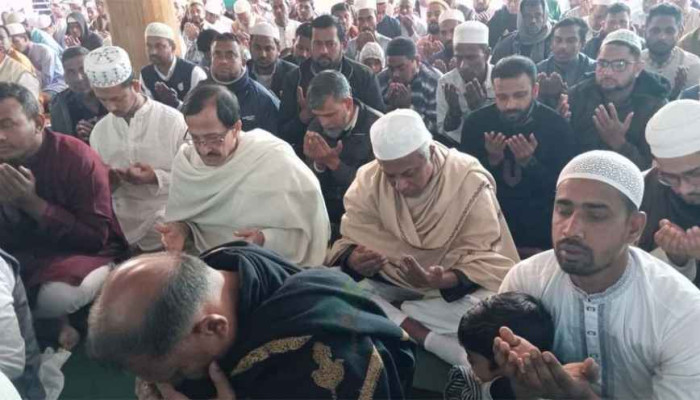 বেগম খালেদা জিয়ার রুহের মাগফেরাত কামনায় যশোরে দোয়া মাহফিল