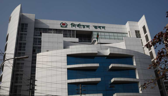 ত্রয়োদশ সংসদ নির্বাচন: প্রার্থীদের হলফনামায় আয়-সম্পদের তথ্য নিয়ে সর্বত্র প্রশ্ন