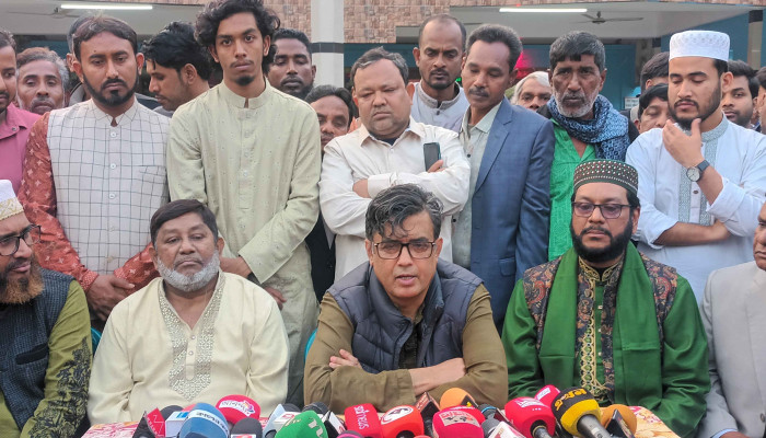 অন্তর্বর্তী সরকারের কারও জন্য ‘সেফ এক্সিট’ নয়—মানিকগঞ্জে প্রেস সচিব শফিকুল আলম