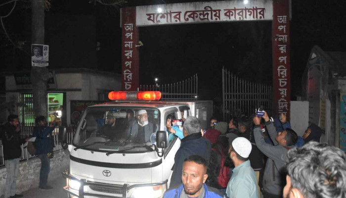 কারাগারে স্ত্রী ও শিশুসন্তানের মরদেহ দেখলেন কারাবন্দি ছাত্রলীগ নেতা সাদ্দাম