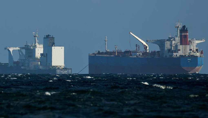 জব্দ করা সাত ট্যাংকারের একটি ভেনেজুয়েলাকে ফেরত দিচ্ছে যুক্তরাষ্ট্র