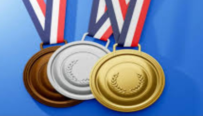 থাইল্যান্ডে আন্তর্জাতিক রোবোটিকস প্রতিযোগিতায় স্বর্ণ জিতলেন বাংলাদেশের  জাহিদ হাসান