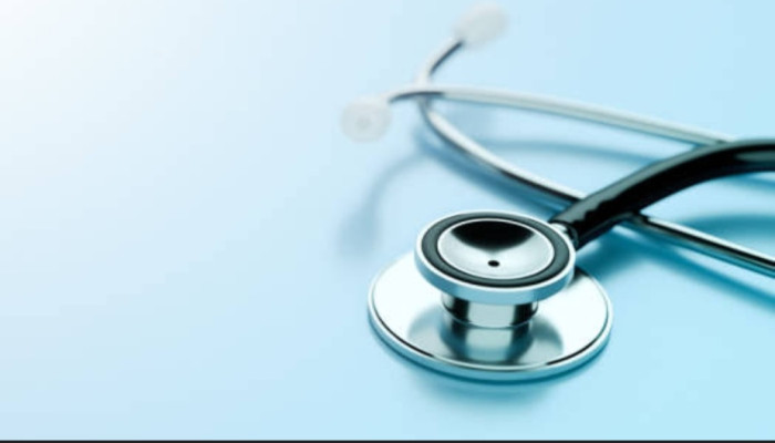 নিউমোনিয়া: লক্ষণ, কারণ, চিকিৎসা ও প্রতিরোধে যা জানা জরুরি