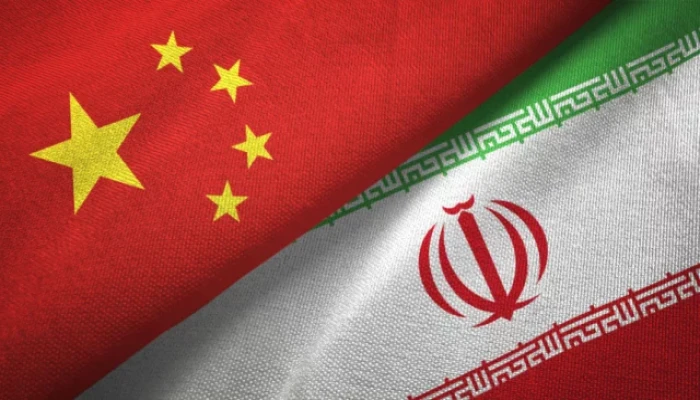 ইরানের সার্বভৌমত্ব রক্ষায় সমর্থন চীনের; যুক্তরাষ্ট্র-ইসরায়েলকে যুদ্ধ বন্ধের কড়া হুঁশিয়ারি ওয়াং ই-র