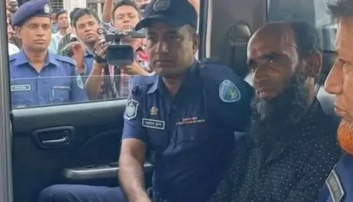 সীতাকুণ্ডে শিশুহত্যা: পারিবারিক বিরোধের জেরে প্রতিবেশী গ্রেফতার