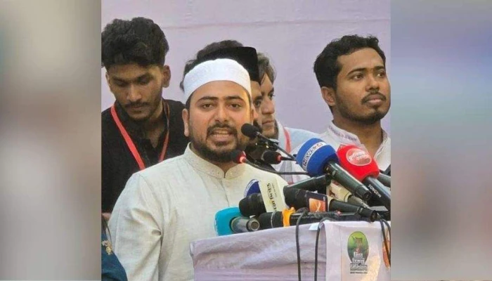 গণভোটের রায় বাস্তবায়নের দাবি এনসিপির, আদালতে নেওয়ার বিরোধিতা নাহিদ ইসলামের