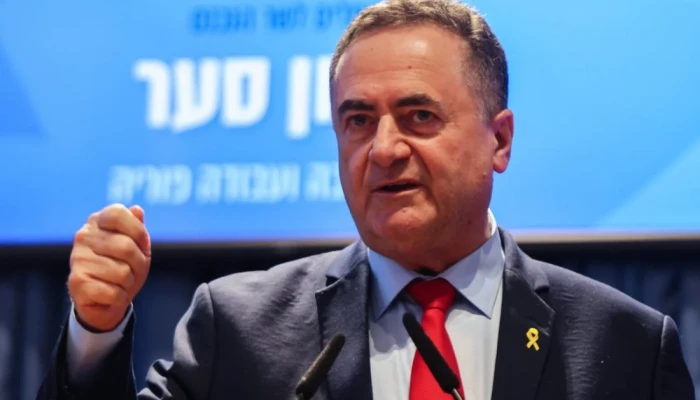 খামেনির উত্তরসূরি যেই হোন, তাকেও নির্মূল করা হবে: ইসরায়েলি প্রতিরক্ষামন্ত্রীর হুঁশিয়ারি