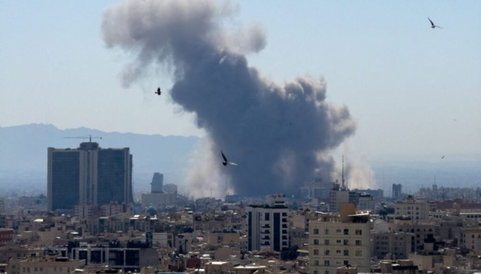 ট্রাম্পের ইরানে যুদ্ধক্ষমতা সীমিতের প্রস্তাব মার্কিন সিনেটে খারিজ