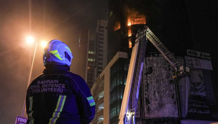 বাহরাইনে মার্কিন সেনাদের অবস্থান লক্ষ্য করে ইরানের ড্রোন হামলা: মানামাজুড়ে আতঙ্ক