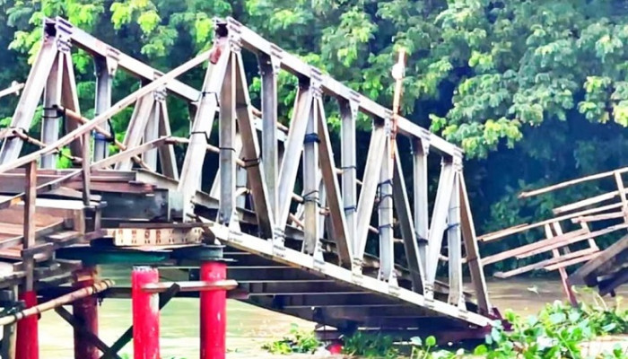 সাড়ে তিন বছরেও শেষ হয়নি তিতাসে গোমতী নদীর সেতু, ভোগান্তিতে ৪৫ গ্রামের মানুষ