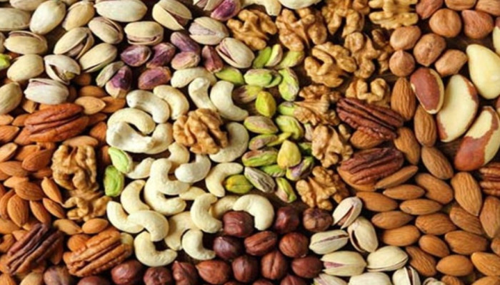 বাদামের উপকারিতা: প্রতিদিন অল্প বাদাম খেলে যে স্বাস্থ্য উপকার মিলতে পারে
