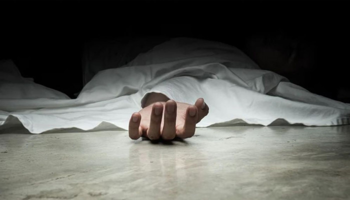 মগবাজারে নির্মাণাধীন ভবনের দেয়াল ধসে পথচারী নারীর মৃত্যু