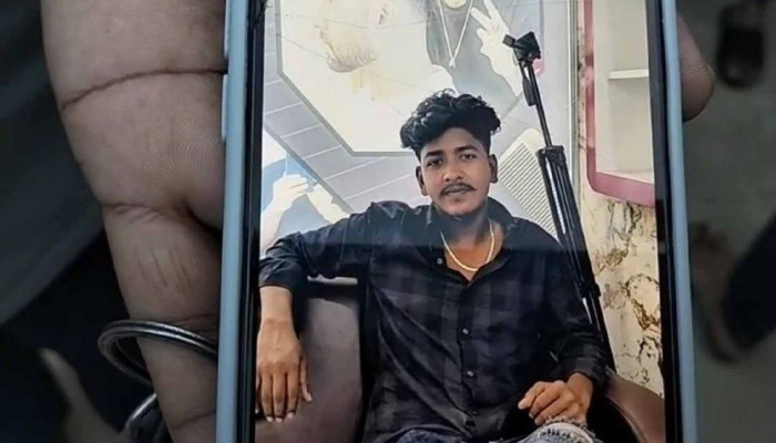 বাগেরহাটে বাড়িতে ঢুকে কলেজছাত্রকে গুলি করে হত্যা, আতঙ্কে স্থানীয়রা