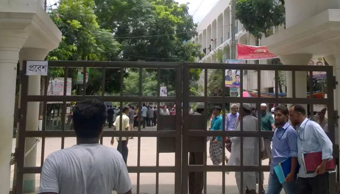 ভুয়া গ্রেফতারি পরোয়ানার জালিয়াতি: অর্থের বিনিময়ে ‘বিশেষ সুবিধা’ ও পালানোর সুযোগের অভিযোগ