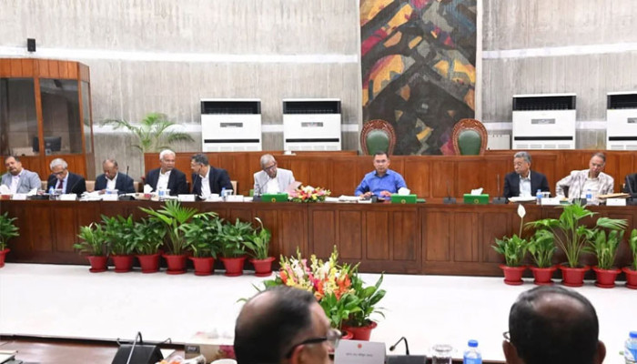 জ্বালানি সাশ্রয়ে সরকারের কঠোর কৃচ্ছ্রসাধন নীতি: অফিস ও বাজারের সময়সূচিতে বড় পরিবর্তন