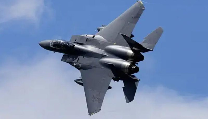 মার্কিন পাইলট উদ্ধার নিয়ে ধোঁয়াশা: ট্রাম্পের দাবিকে ‘ব্যর্থ’ বলে উড়িয়ে দিল ইরান