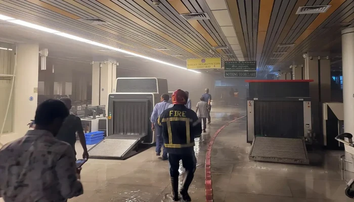 ওসমানী বিমানবন্দরের সার্ভার রুমে আগুন, সাময়িক বন্ধ ইমিগ্রেশন কার্যক্রম