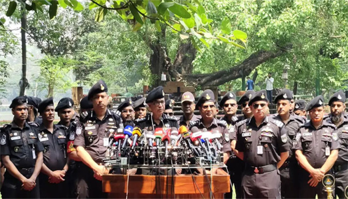 বাংলা নববর্ষে নেই কোনো নিরাপত্তা ঝুঁকি: রমনায় র‍্যাব মহাপরিচালকের অভয়বাণী