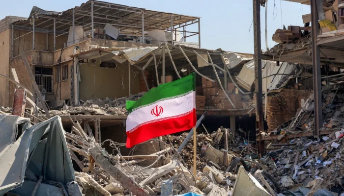 মার্কিন-ইসরায়েলি হামলায় ইরানের ক্ষতি প্রায় ৩৩ লাখ কোটি টাকা: প্রাথমিক হিসাব