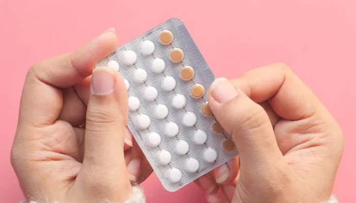 জন্মনিয়ন্ত্রণ বড়ির দীর্ঘমেয়াদী ব্যবহার: স্বাস্থ্যঝুঁকি এড়াতে যা জানা জরুরিভিত্তিতে